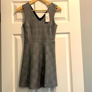 Banana republic plaid dress pack white.Petite 00